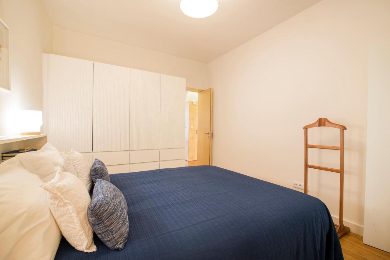 Center Apartment - Chiado - Heart Of Lisbon Bagian luar foto