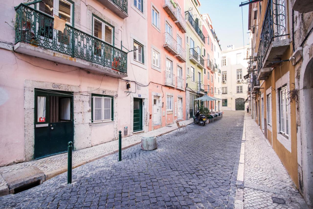 Center Apartment - Chiado - Heart Of Lisbon Bagian luar foto